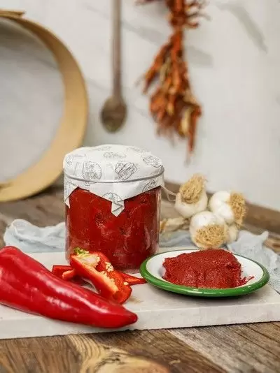 şerife hatun Biber Salçası 1 Kg