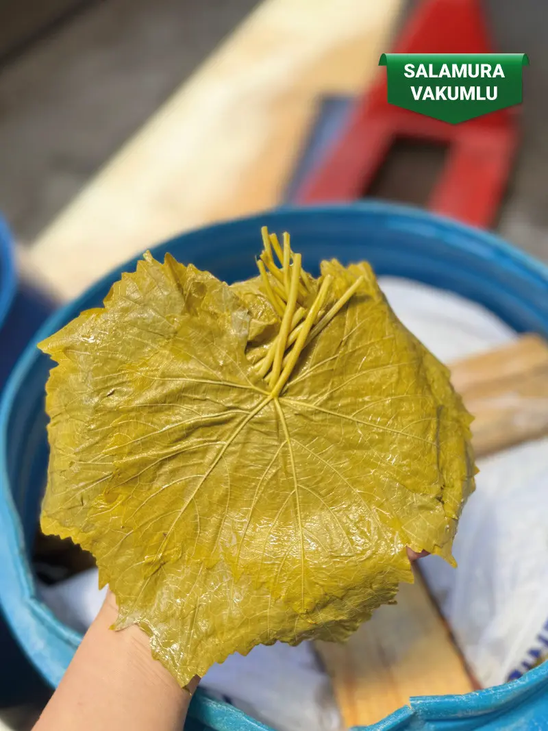 Salamur Yaprak Vakumlu 1 kg.